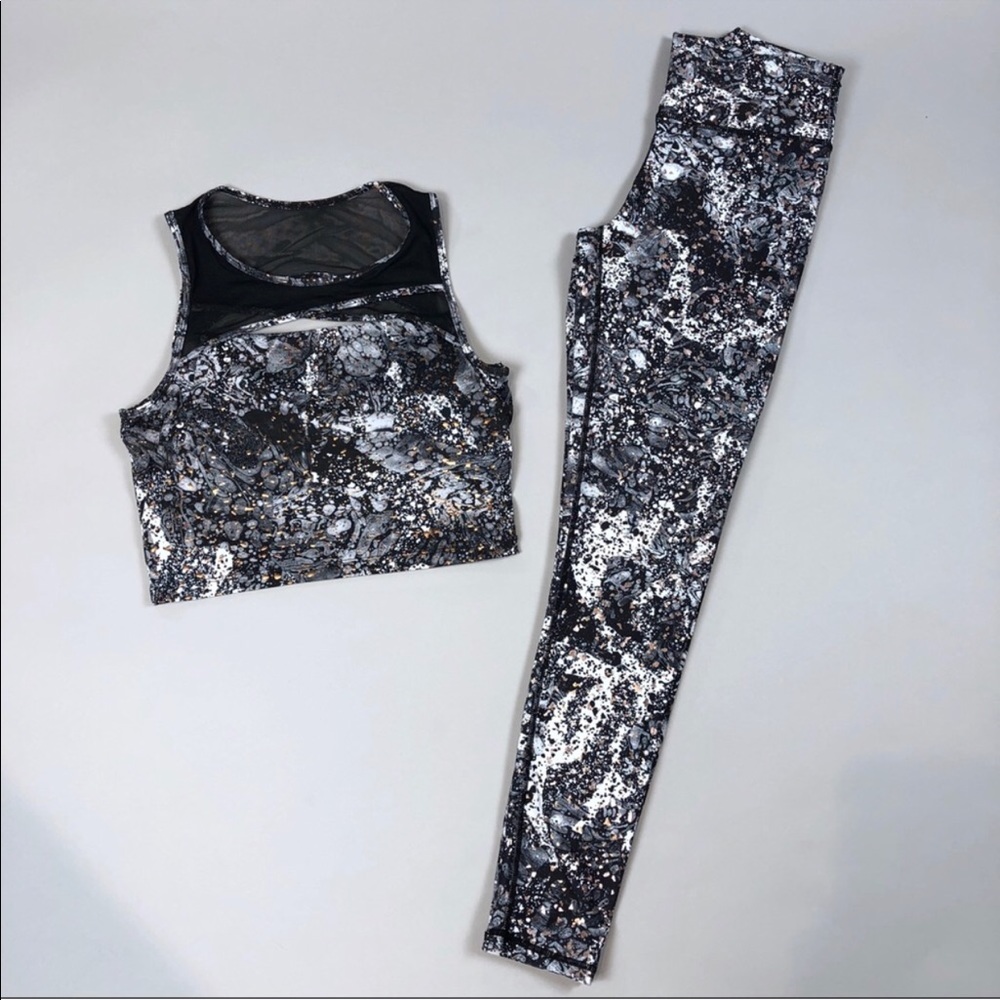 Fabletics Powerhold Leggings and Sports Bra Top